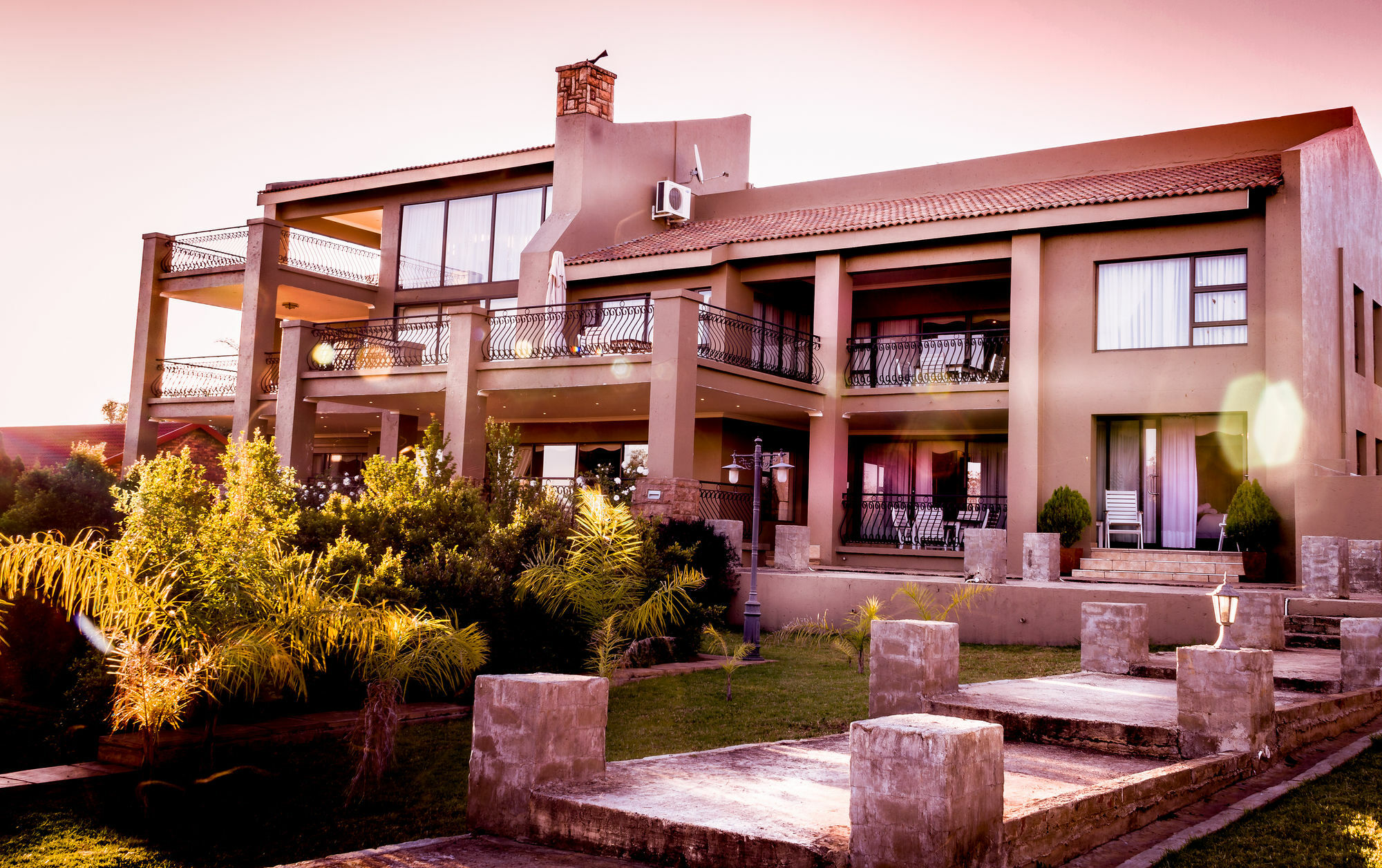 Chateau La Mer Exclusive Guesthouse & Spa Hartbeespoort Zewnętrze zdjęcie