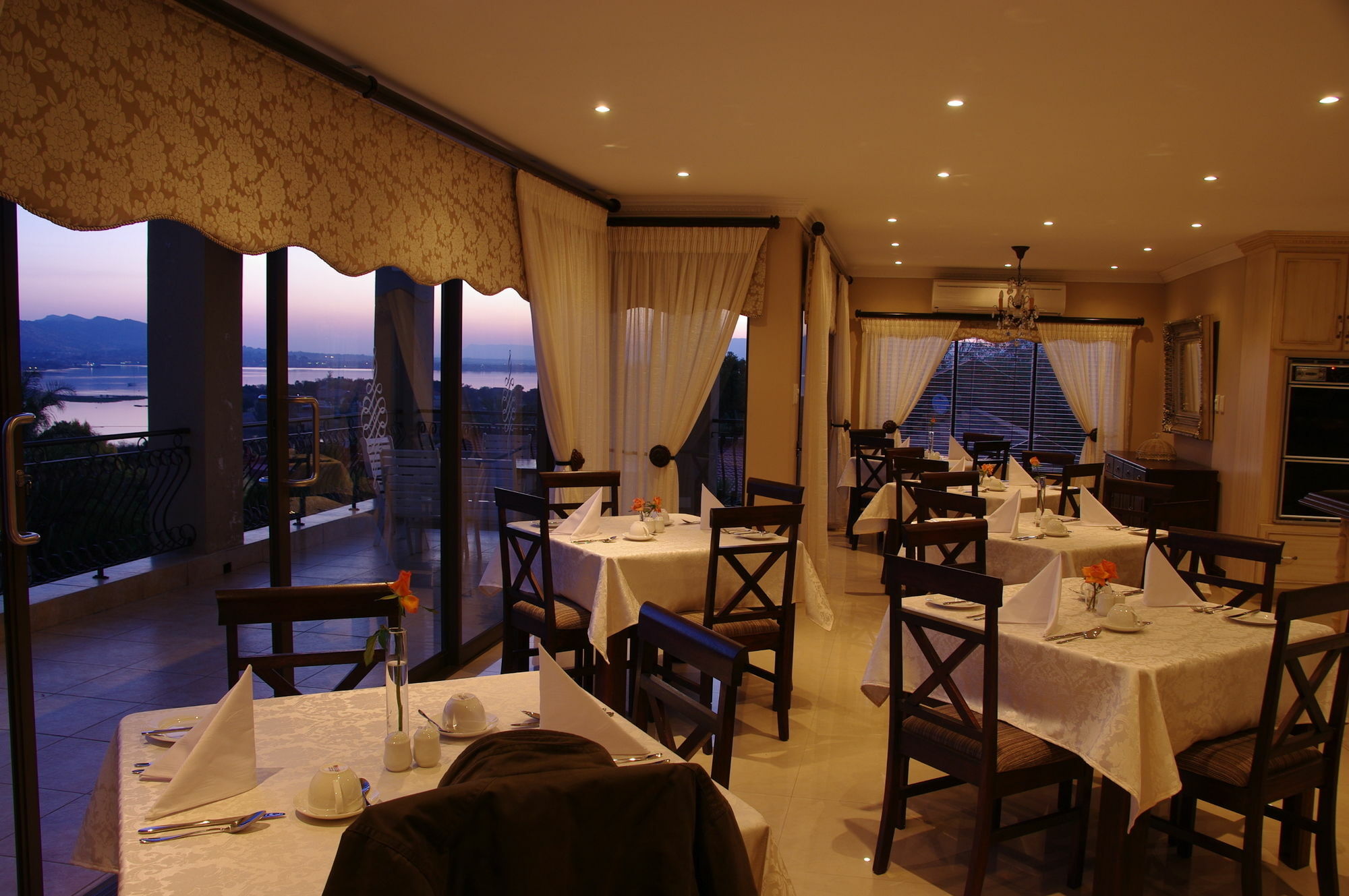 Chateau La Mer Exclusive Guesthouse & Spa Hartbeespoort Zewnętrze zdjęcie