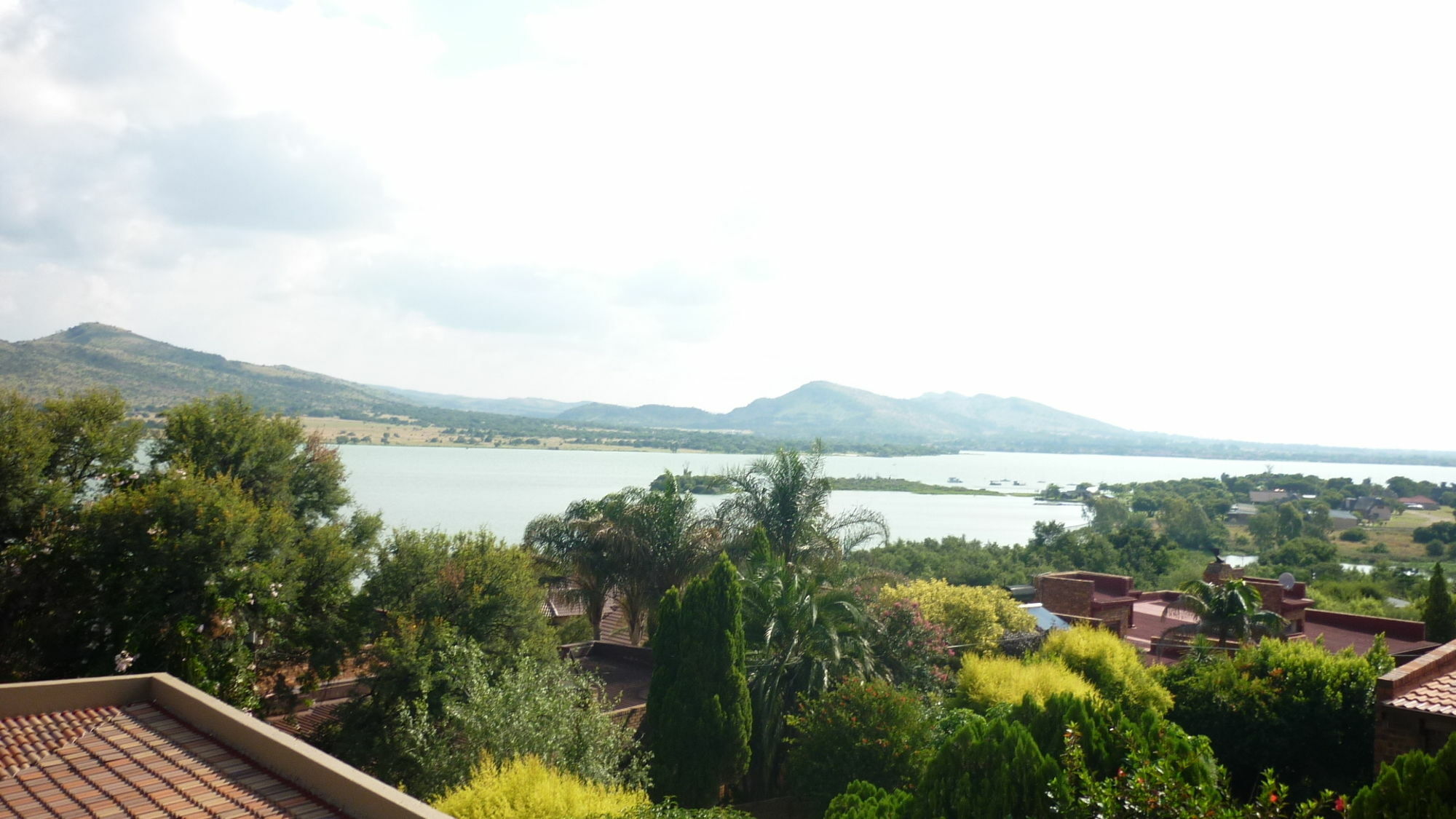 Chateau La Mer Exclusive Guesthouse & Spa Hartbeespoort Zewnętrze zdjęcie