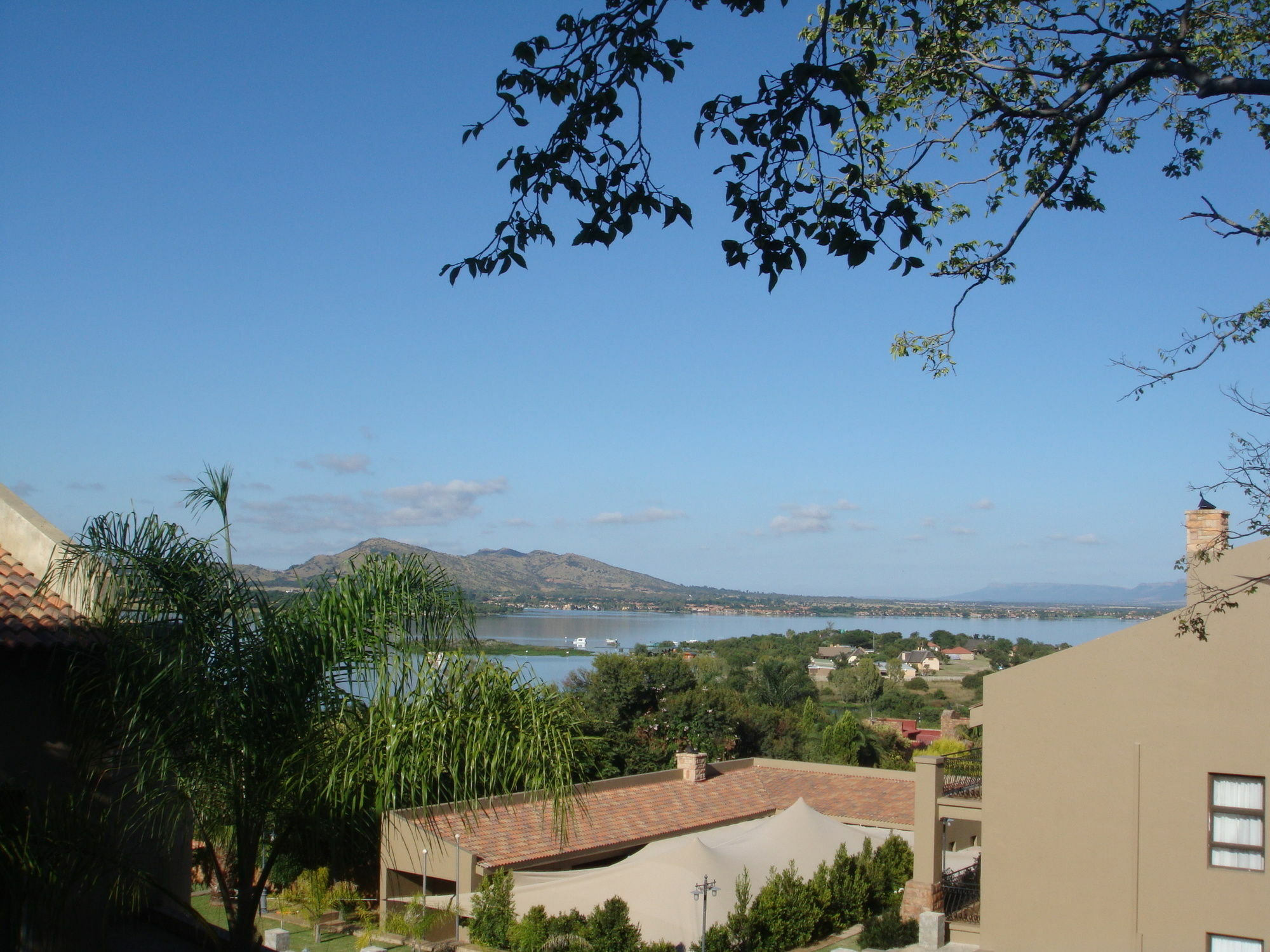 Chateau La Mer Exclusive Guesthouse & Spa Hartbeespoort Zewnętrze zdjęcie