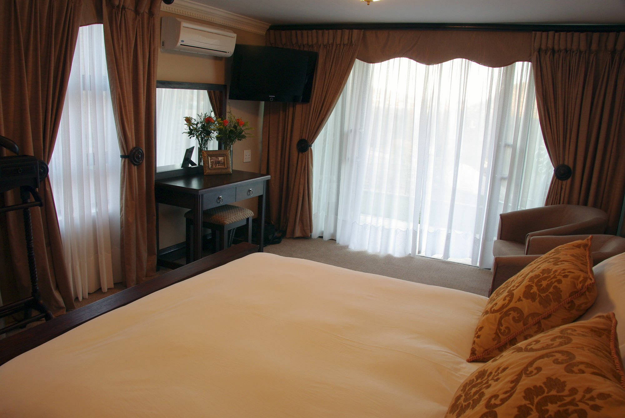 Chateau La Mer Exclusive Guesthouse & Spa Hartbeespoort Zewnętrze zdjęcie