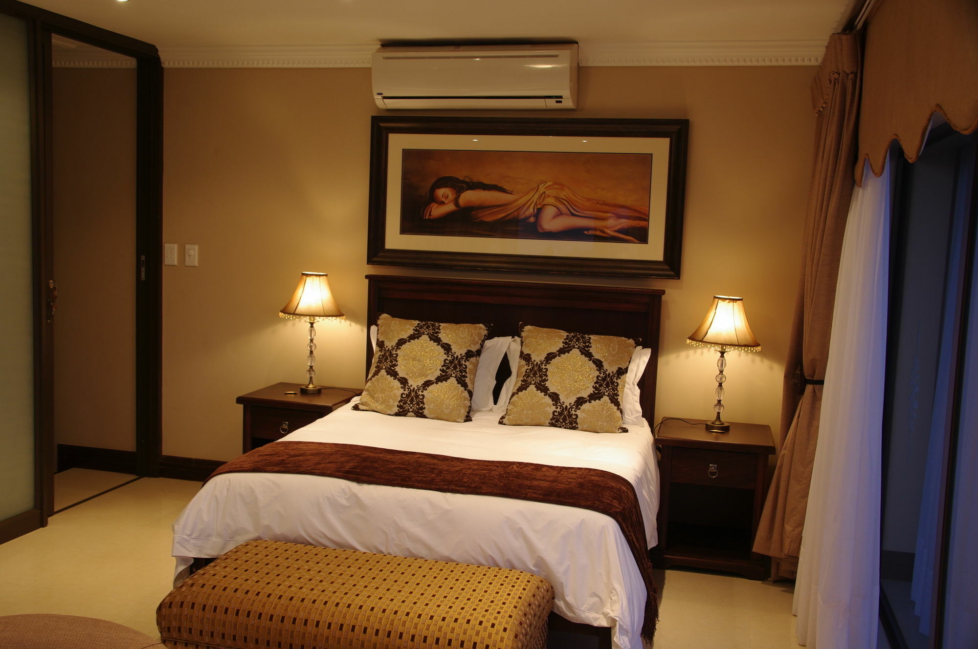 Chateau La Mer Exclusive Guesthouse & Spa Hartbeespoort Zewnętrze zdjęcie