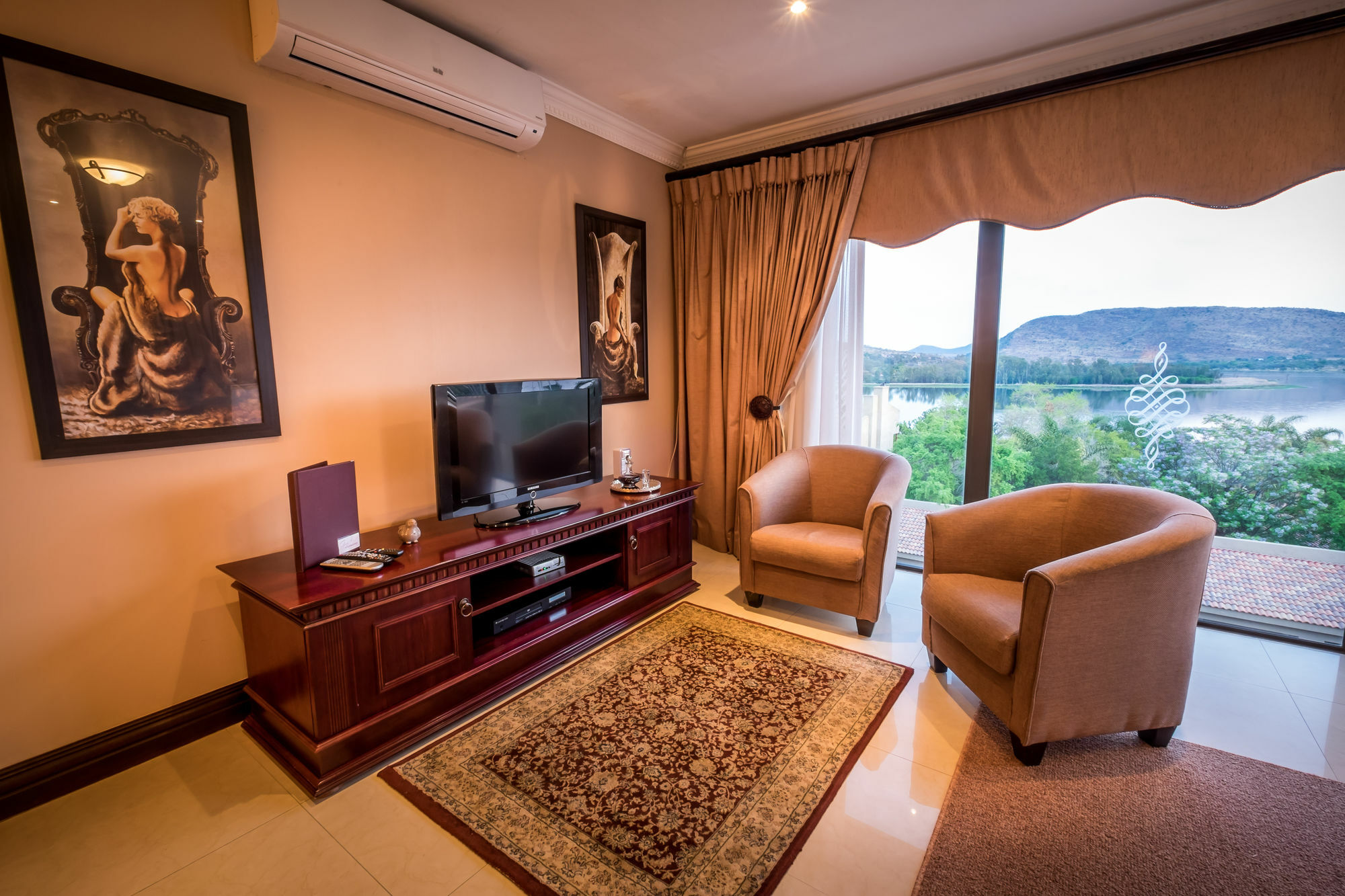 Chateau La Mer Exclusive Guesthouse & Spa Hartbeespoort Zewnętrze zdjęcie